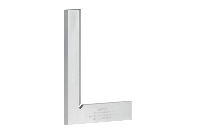 Угольник поверочный лекальный со скошенной кромкой класс 00 200x130мм (4790-0200) INSIZE